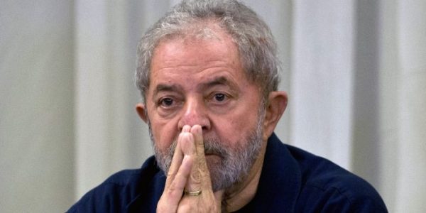 Justiça autoriza transferência de Lula para Tremembé